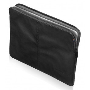 Decoded Basic Leather Sleeve MacBook Air 11 inch Black Open
