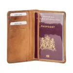 Burkely Noble Nova Passport Cover Cognac Binnenkant