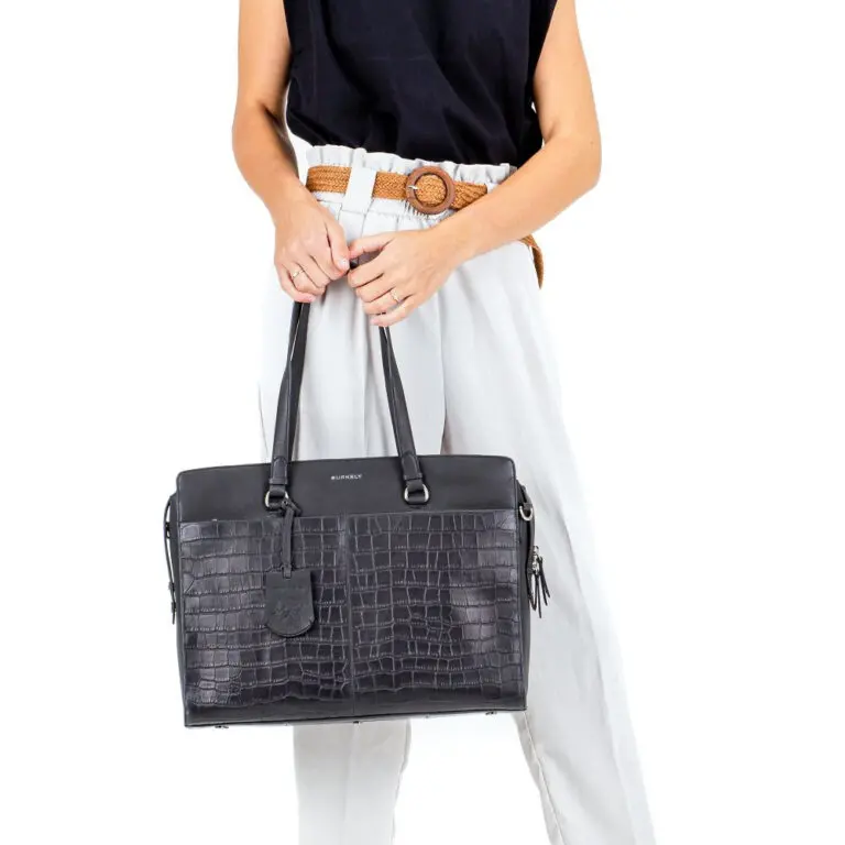 Burkely Dames Leren Laptoptas 15 6 inch Croco Caia Zwart Model